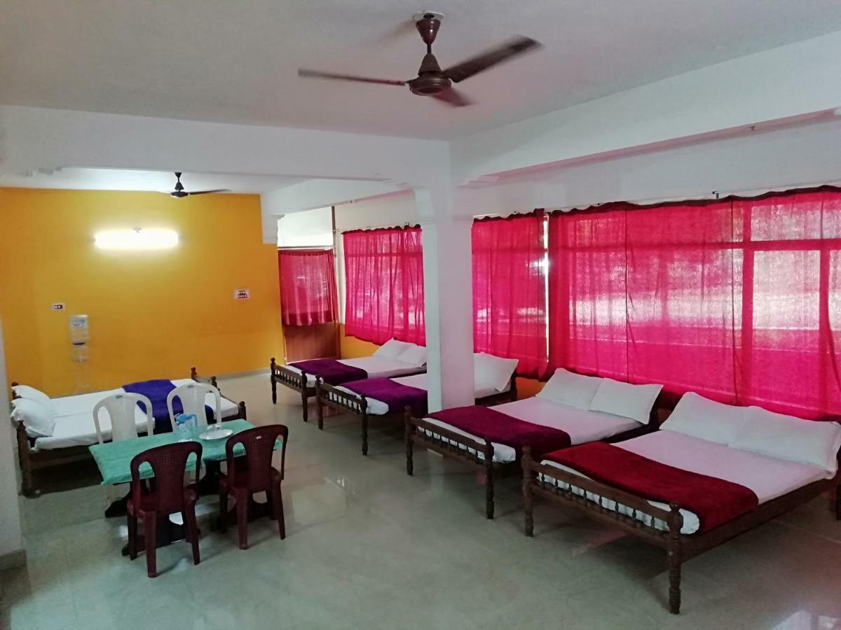 Marayoor Holidays Annex Paradise Valley Inn Maraiyur Exterior photo